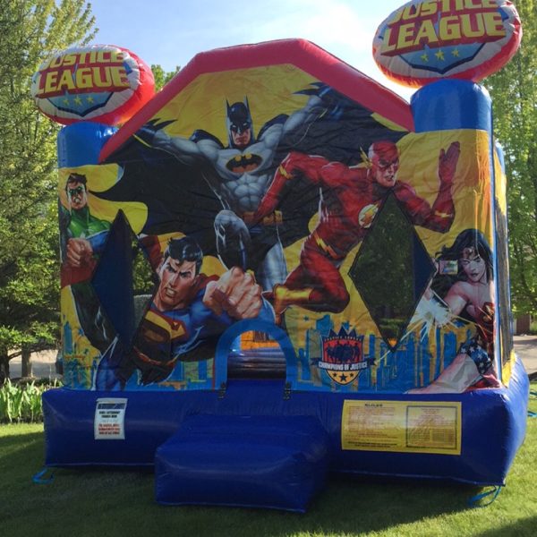 Super Hero Bounce House - Image 2